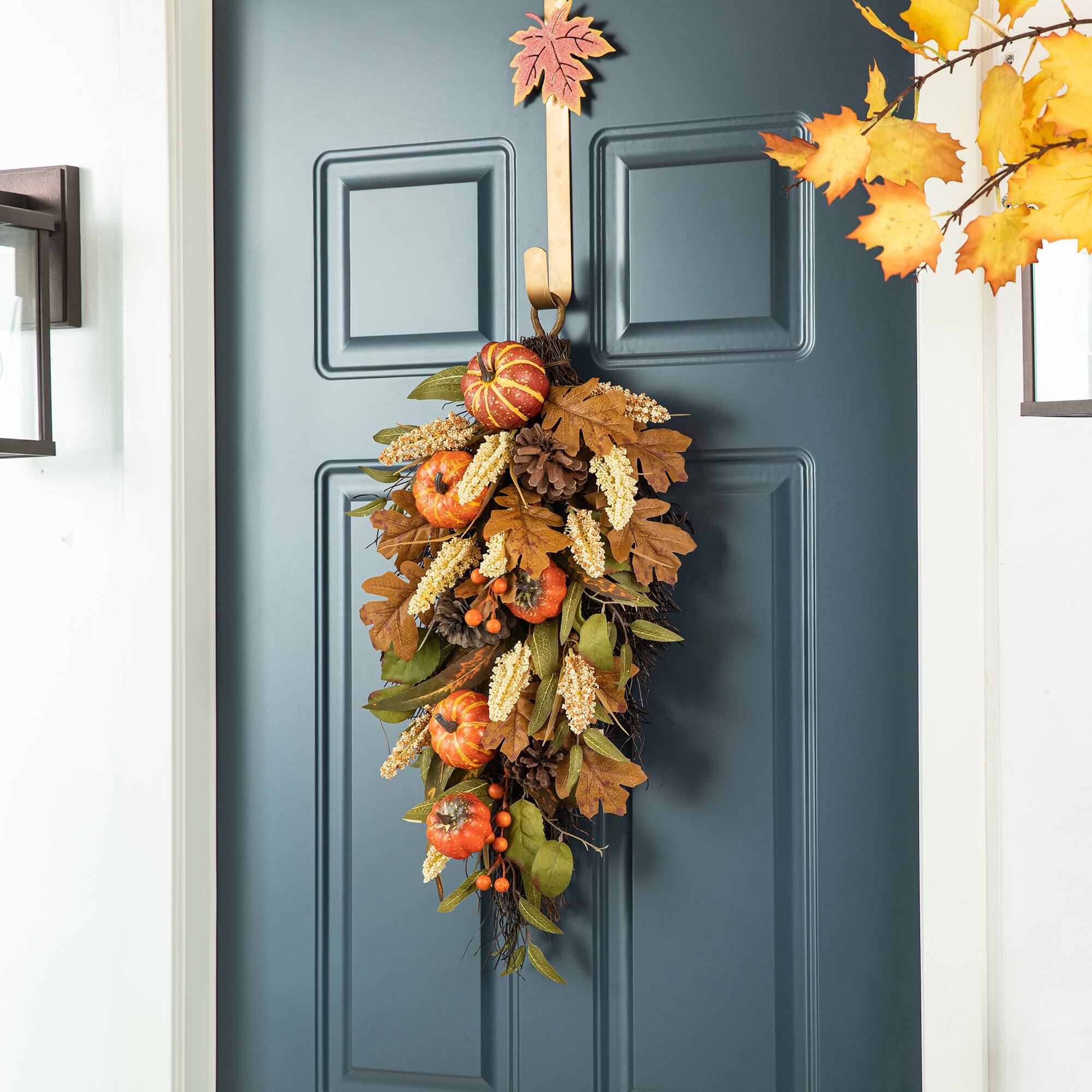 Glitzhome® 27" Fall Pumpkin Leaf Swag